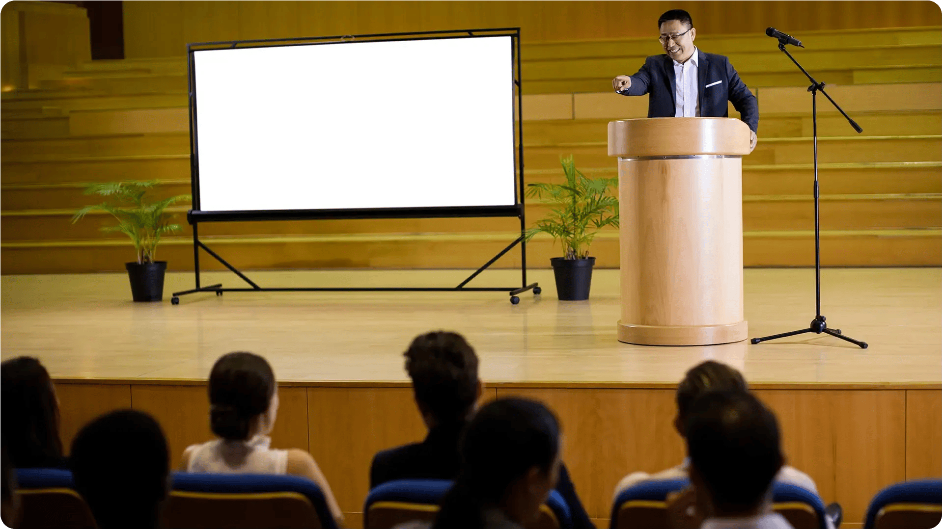 Navigate leadership town halls