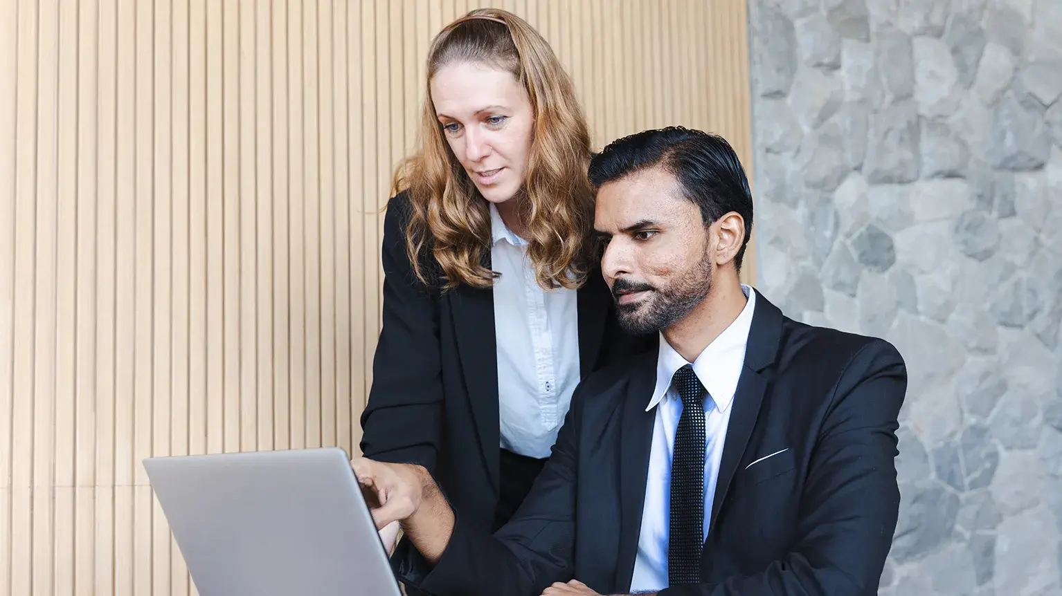 How Davis Polk Secured and Scaled Legal Training with Enterprise Video