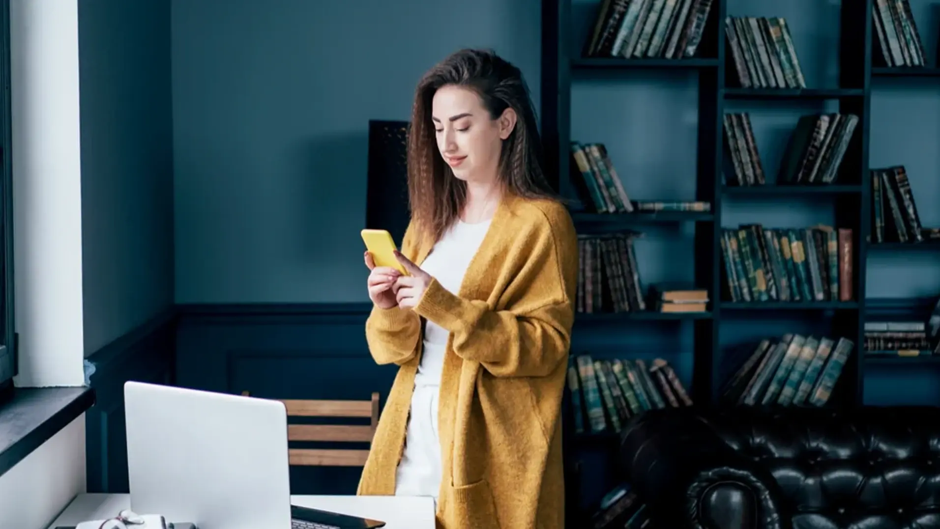 A woman using Wowza for on-demand streaming