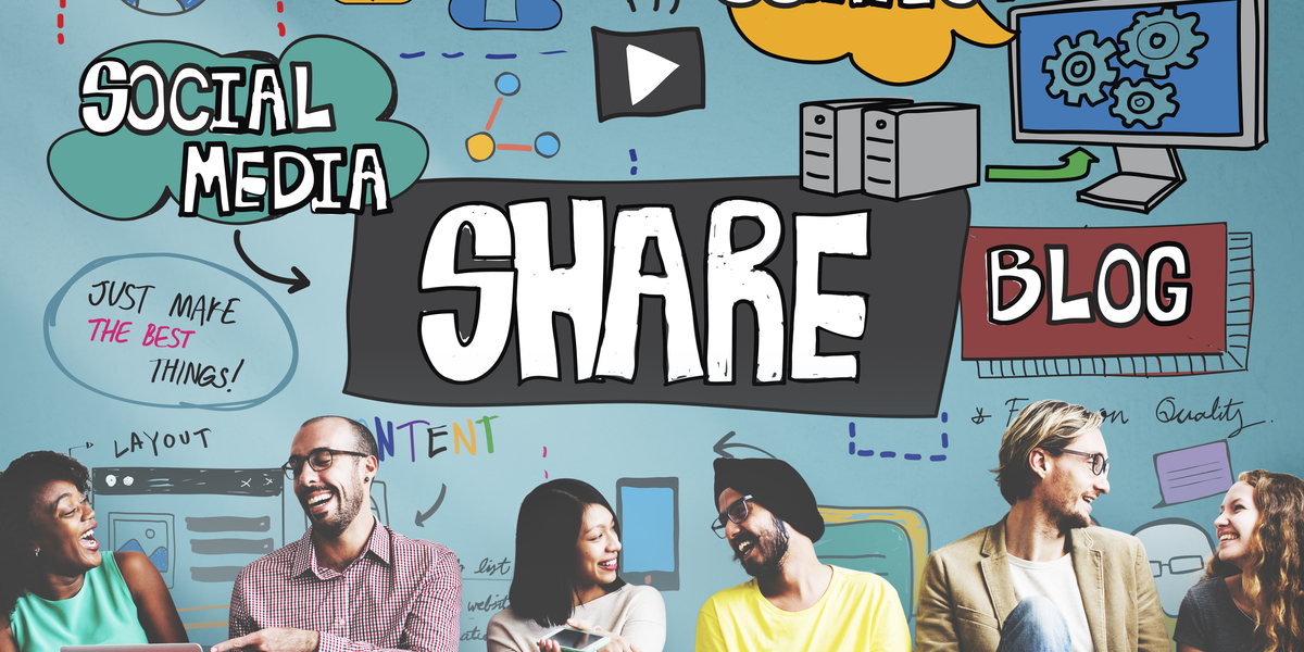 Photo encouraging to share webcast event details and market it well.
